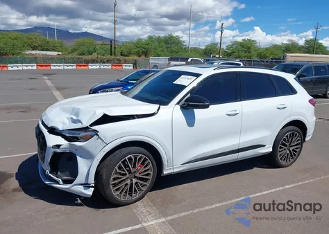 2025 Audi Sq5 Premium Plus z USA, uszkodzony, nr VIN WA125AGU6S2022272